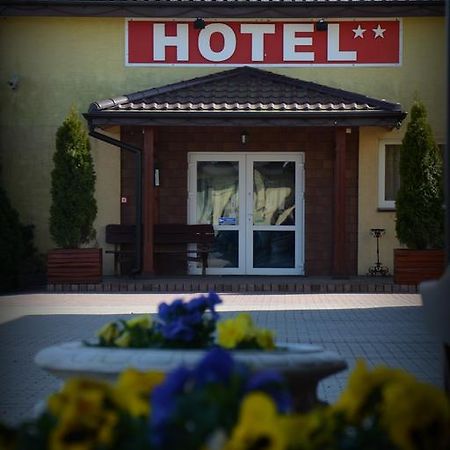 Hotel Marco Plonsk Szkolna 115 Exteriör bild